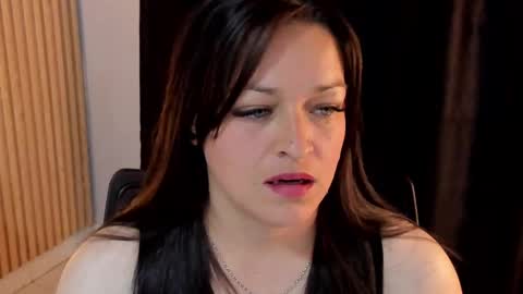 Snapshot of 4ngel_greey chatting on 2, 10, 2025 ... . Angel . ... online show from 2, 10, 2025