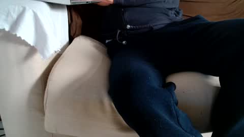 F E L I X -  -  F O ll O W      M E  online show from 3, 1, 2025