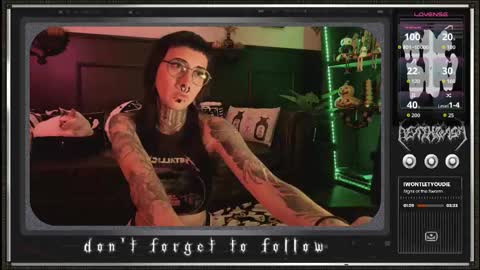 Snapshot of 666deathgasm chatting on 7, 10, 2025 Juune online show from 7, 10, 2025