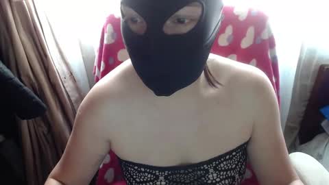 Snapshot of 666maskgirl chatting on 15, 10, 2025 SHANNON online show from 15, 10, 2025