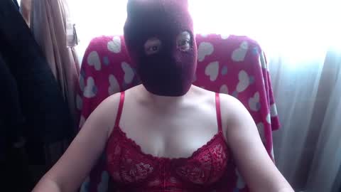 Snapshot of 666maskgirl chatting on 21, 11, 2025 SHANNON online show from 21, 11, 2025