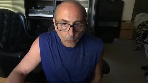 daddy vegas  for single women and couples here online show from 16, 1, 2026