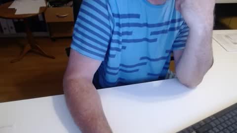 Snapshot of 69pifpaf chatting on 13, 4, 2026 69pifpaf online show from 13, 4, 2026