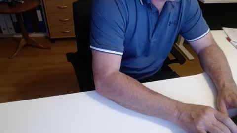 Snapshot of 69pifpaf chatting on 13, 4, 2026 69pifpaf online show from 13, 4, 2026