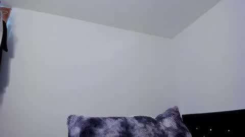 Snapshot of 77neferkitty77 chatting on 9, 6, 2026 online show from 9, 6, 2026
