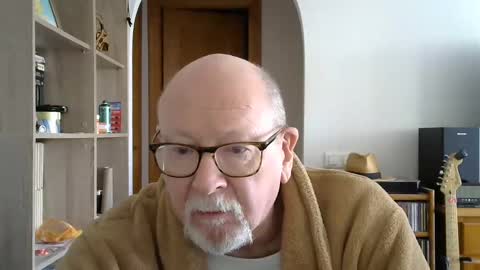 Snapshot of 7thsojourn chatting on 6, 12, 2024 Papi online show from 6, 12, 2024