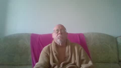 Snapshot of 7thsojourn chatting on 2, 2, 2025 Papi online show from 2, 2, 2025