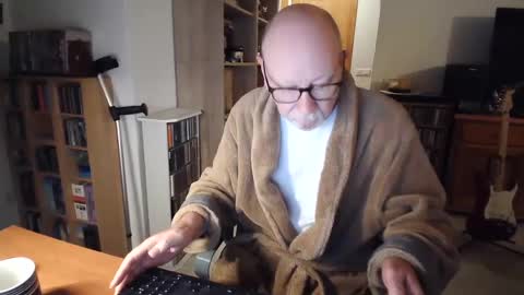 Snapshot of 7thsojourn chatting on 7, 2, 2025 Papi online show from 7, 2, 2025