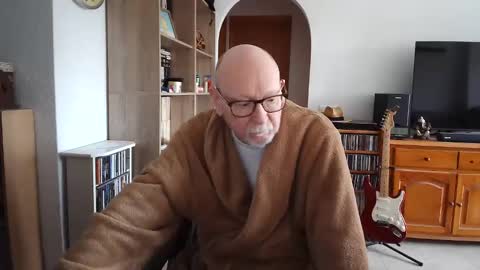 Snapshot of 7thsojourn chatting on 10, 2, 2025 Papi online show from 10, 2, 2025