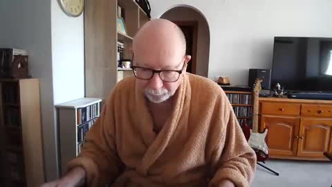 Snapshot of 7thsojourn chatting on 11, 2, 2025 Papi online show from 11, 2, 2025