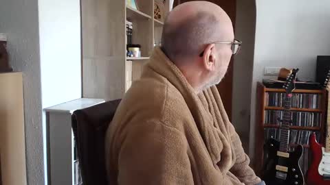 Snapshot of 7thsojourn chatting on 28, 2, 2025 Papi online show from 28, 2, 2025