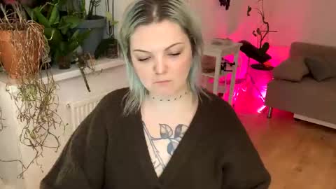 Snapshot of 80s_brat chatting on 13, 2, 2025 Ivy online show from 13, 2, 2025