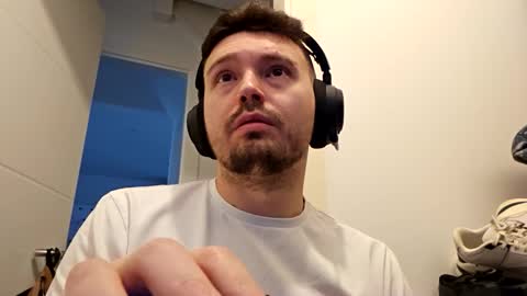 Snapshot of 8inchdude93 chatting on 7, 10, 2025 8inchdude93 online show from 7, 10, 2025