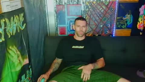 Snapshot of 8inspyder chatting on 1, 10, 2025 EvelDicknievel1 online show from 1, 10, 2025