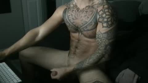 Snapshot of 9inchbulll chatting on 3, 12, 2025 9inchbulll online show from 3, 12, 2025