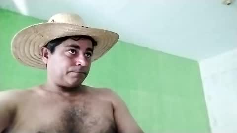 Snapshot of 9vinhocamshow chatting on 31, 12, 2024 9vinhocamshow online show from 31, 12, 2024