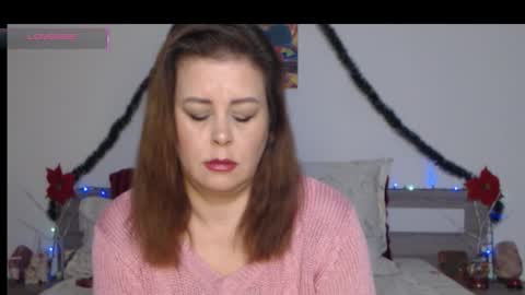 Delilah online show from 21, 12, 2025