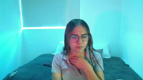 Snapshot of _abbyyyy_ chatting on 24, 9, 2025 abby 3 online show from 24, 9, 2025