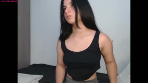 _abrill_20 online show from 12, 10, 2025