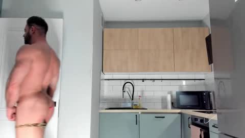 Adam online show from 28, 10, 2025