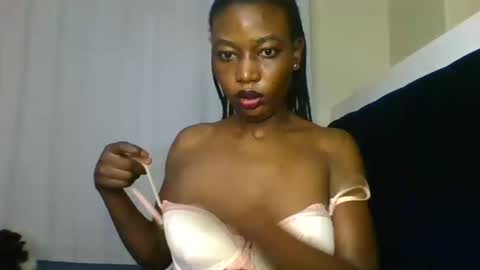 Snapshot of _africana4 chatting on 24, 4, 2026 africana4 online show from 24, 4, 2026