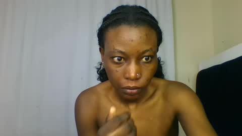 Snapshot of _africana4 chatting on 18, 5, 2026 africana4 online show from 18, 5, 2026