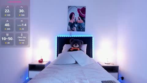 _alana_grey_ online show from 5, 3, 2026