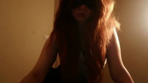 Snapshot of _aliceowen_ chatting on 9, 8, 2026 Alice online show from 9, 8, 2026