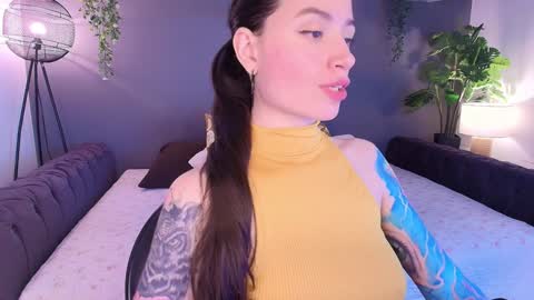  Alice  online show from 5, 2, 2025