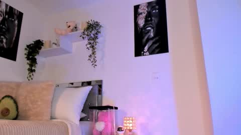 Snapshot of _alissonrose chatting on 31, 10, 2025 Karo online show from 31, 10, 2025