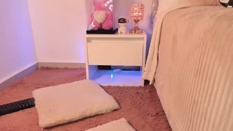 Snapshot of _alissonrose chatting on 28, 11, 2025 Karo online show from 28, 11, 2025