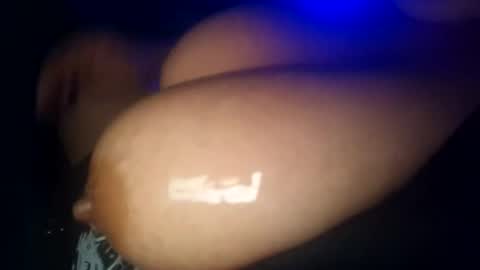 Giulia...... online show from 27, 11, 2025