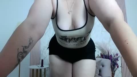  AmberMuse  online show from 3, 7, 2026