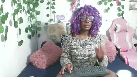 Snapshot of _amy_rojas_ chatting on 4, 3, 2025 ask me online show from 4, 3, 2025