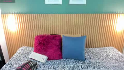 Snapshot of _anavictoria_ chatting on 14, 10, 2025 Ana Victoria online show from 14, 10, 2025