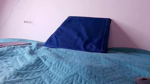 Any online show from 5, 11, 2025