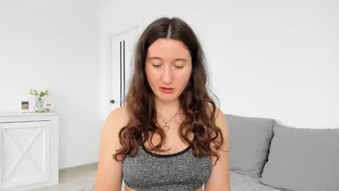 Anna online show from 7, 11, 2025