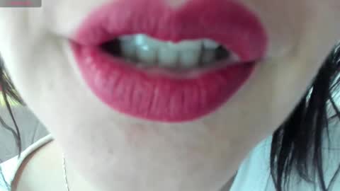 antonia online show from 4, 3, 2025