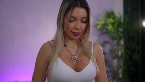 Arielle online show from 9, 4, 2026