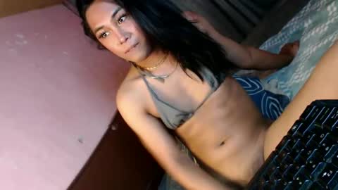 _asiancutie online show from 8, 1, 2025