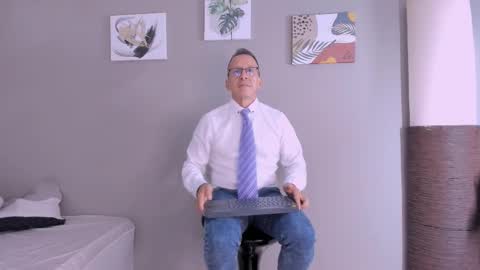 _axelking_ online show from 20, 10, 2025