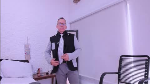 _axelking_ online show from 22, 12, 2025