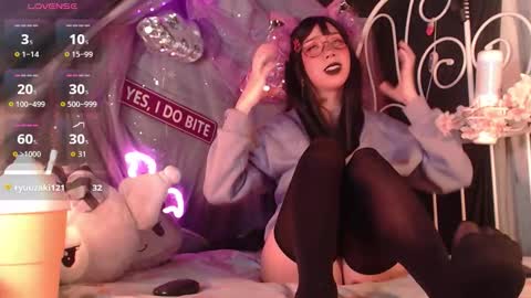 Crystal online show from 19, 11, 2025