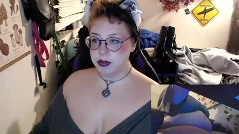 Snapshot of _bandit_b0y chatting on 7, 8, 2026 bandit online show from 7, 8, 2026
