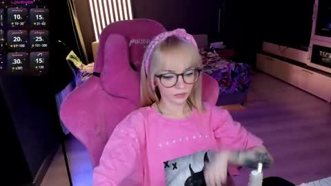 Olivia Subscribe to my Fansly -   online show from 13, 5, 2026