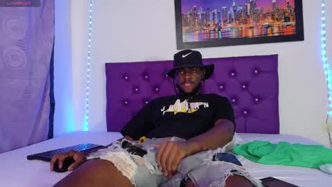 Snapshot of _black_stallion chatting on 28, 4, 2026 Andrew online show from 28, 4, 2026