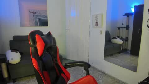 Snapshot of _blakee chatting on 11, 1, 2025 B L A K E online show from 11, 1, 2025