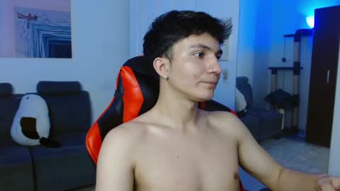 Snapshot of _blakee chatting on 6, 2, 2025 B L A K E online show from 6, 2, 2025