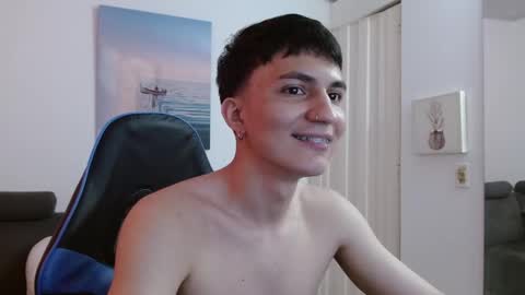 Snapshot of _blakee chatting on 3, 2, 2026 B L A K E online show from 3, 2, 2026