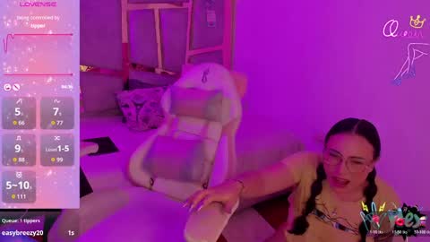 Angie  Independent model online show from 30, 5, 2026